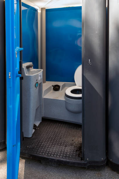 Best Porta potty rental near me  in Menahga, MN
