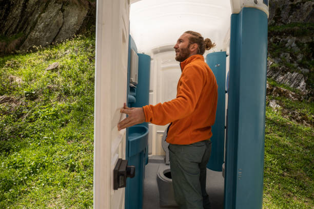 Best Portable toilet rental cost  in Menahga, MN